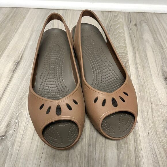 Crocs Sandals Women’s 9 Mabyn Tan Brown Peep Toe Slingback Wedge - Picture 2 of 6